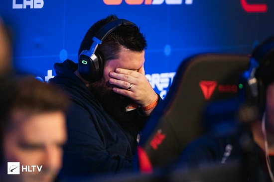 AWS应用程序负载均衡器新增URL和主机标头重写功能